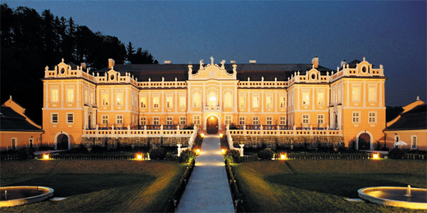 Family Holidays � Nove Hrady Castle